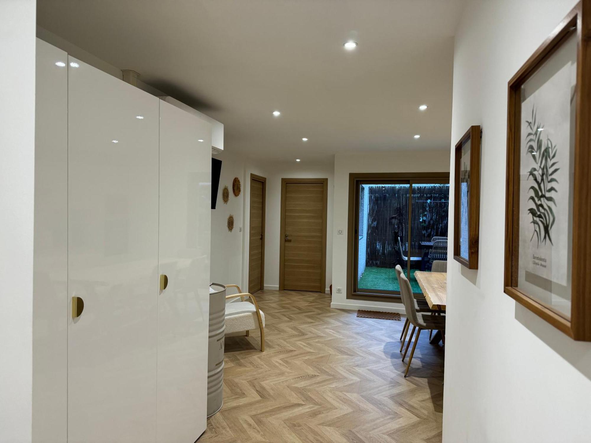 Le Rive Droite - Gare Centre - Wifi - Terrasse - Face Remparts Apartment Avignon Exterior photo