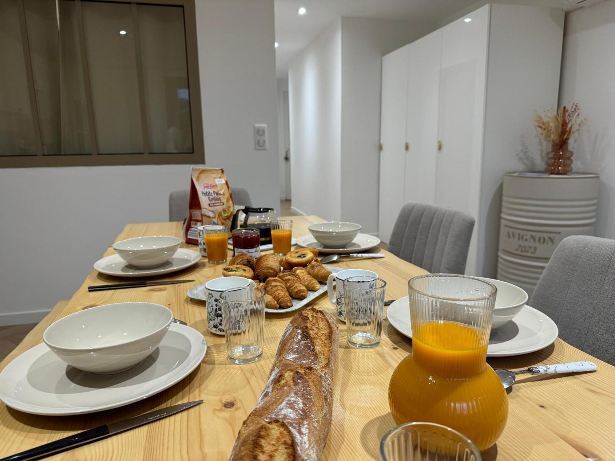 Le Rive Droite - Gare Centre - Wifi - Terrasse - Face Remparts Apartment Avignon Exterior photo